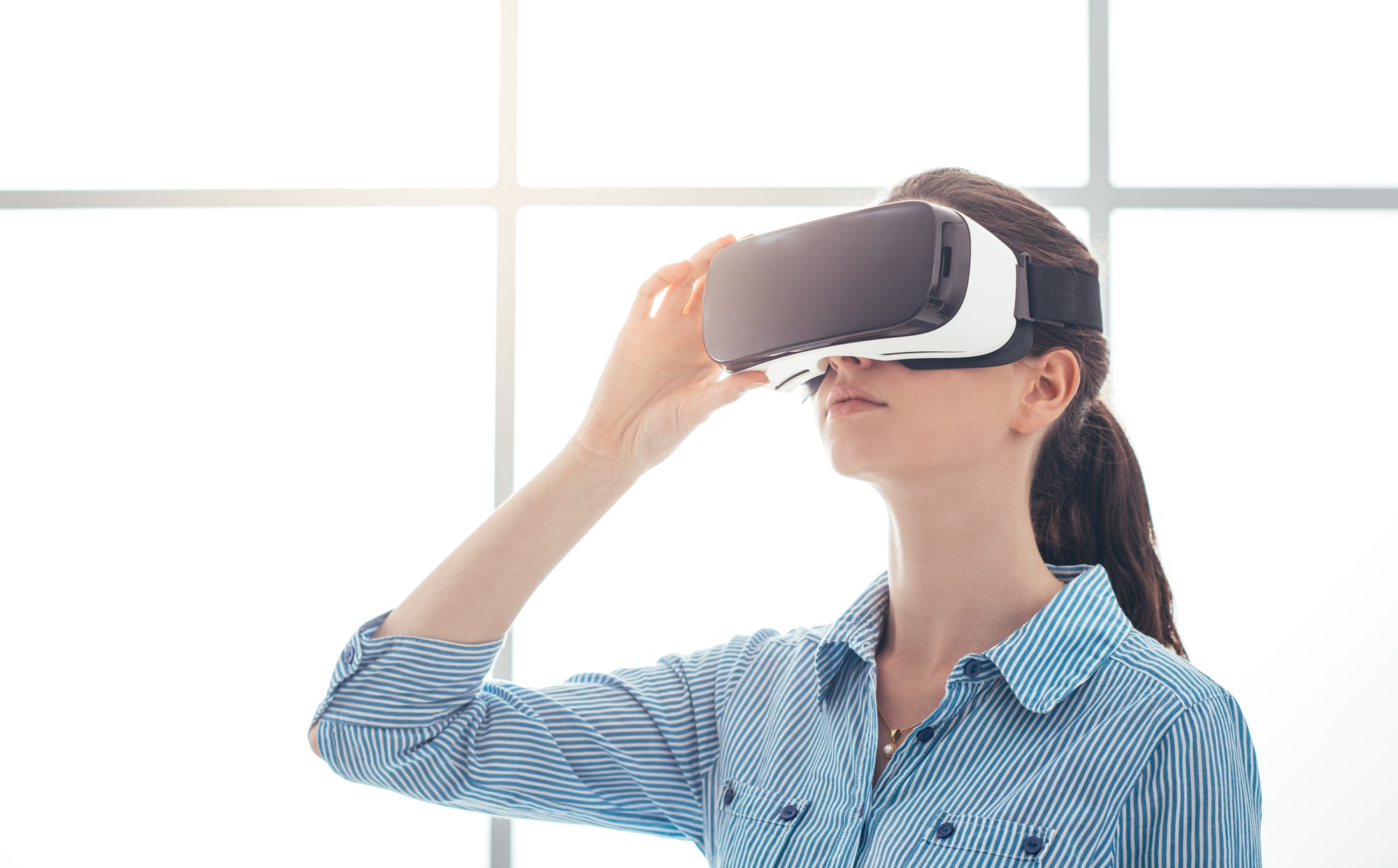 5 Unmissable Virtual Reality Trends to Watch in 2020 Tweak Your Biz