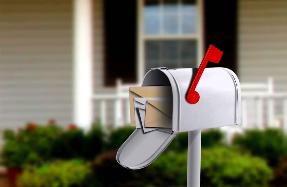 The Pros And Cons Of Sending Certified Mail Online