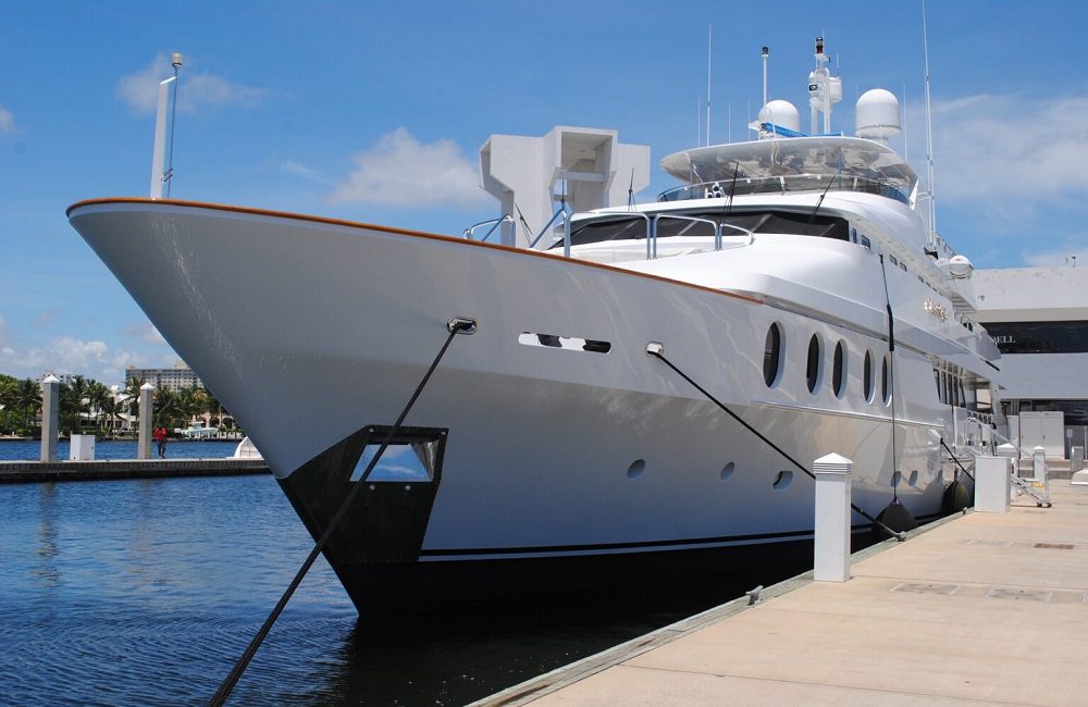 yacht charter business