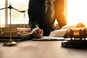 How to start a law firm in 2023