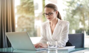 How to Choose the Right Financial Credential for Your Career